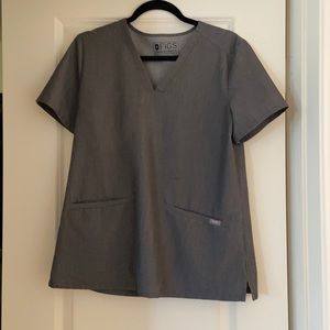 Grey Figs top